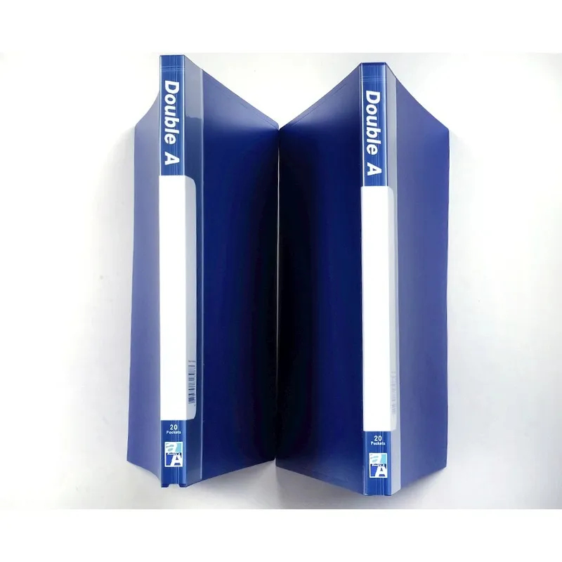 Hai bìa hồ sơ màu xanh dương File 20 lá Double A đặt cạnh nhau trên nền trắng