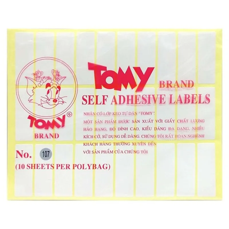 Tờ giấy đề can Tomy mã số 107 với các nhãn dán tự dính chất lượng cao, sắp xếp theo hàng trên nền vàng.