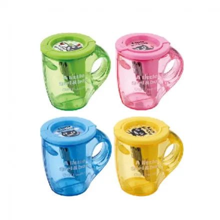 Bộ bốn chiếc gọt chì Deli 0551 thiết kế hình cốc nhựa trong suốt với các tông màu xanh lá, hồng, xanh dương và vàng.