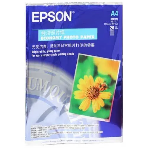 giấy in ảnh epson khổ A4, mã S041579, đóng gói 20 tờ với bề mặt bóng cao cấp dùng để in ảnh hàng ngày.