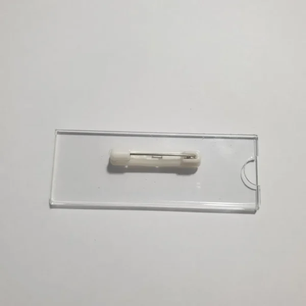 Ảnh Thẻ cài ngực mika 2,5x 7cm (kim băng) cho doanh nghiệp