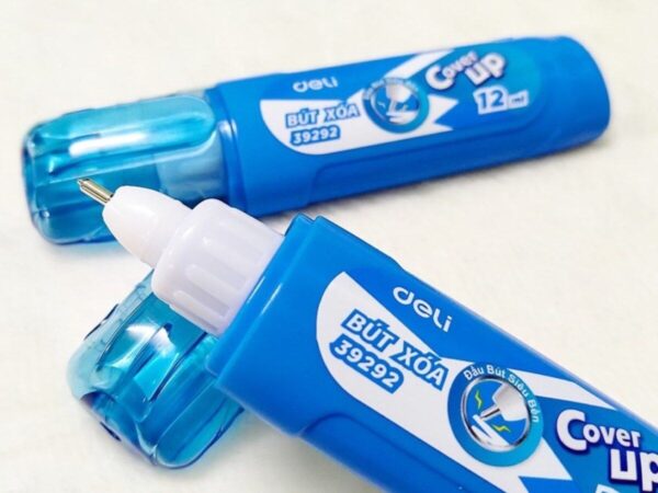 Bút xóa Deli 39299 hộp 24 chiếc chất lượng cao